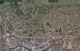 De vanzare teren 1000 mp, 2 fronturi stradale, zona linistita