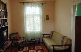 Casa individuala 3 camere, 100 mp utili, teren de 410 mp, zona 7 Strazi