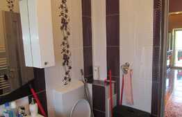 De vanzare 2 camere, 51 mp, decomandat! Parcare cu CF! Zona strazii Porii!