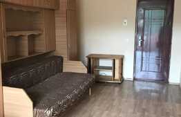 Garsoniera de 28 mp, etaj intermediar, zona strazii Oasului