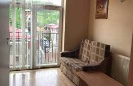 Garsoniera de 28 mp, etaj intermediar, zona strazii Oasului