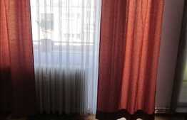 Apartament de inchiriat in zona aleii Peana, 2 camere semidecomandate, 55 mp.