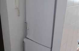 Apartament de inchiriat in zona aleii Peana, 2 camere semidecomandate, 55 mp.