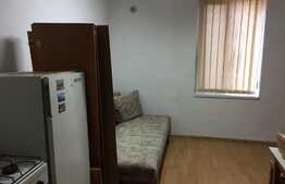 De vanzare garsoniera, 17 mp, boxa, zona Hotel Astoria