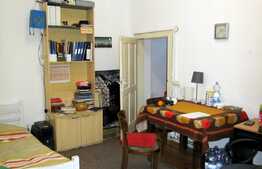 De inchiriat 3 camere, 76 mp, zona Sora