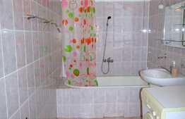 De inchiriat 3 camere, 76 mp, zona Sora