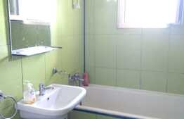 Apartament 3 camere, 75 mp, decomandat, zona Profi