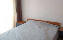 Apartament 3 camere, 75 mp, decomandat, zona Profi