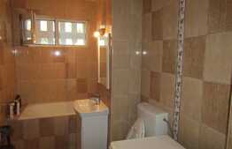 Apartament 3 camere, 70 mp, boxa, zona strazii Mehedinti