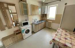 De vanzare apartament 2 camere, decomandat, 38 mp, boxa, zona Stadion CFR