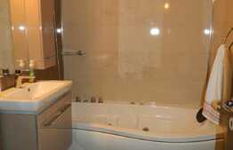 Apartament 4 camere, decomandat, 75 mp, parcare subterana, prima inchiriere, zona strazii Zorilor