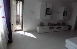 Prima inchiriere 3 camere, 78 mp, decomandat! Zona strazii Subcetate!