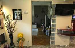 Apartament 3 camere, 67 mp, parcare, boxa, zona Hotel Paradis