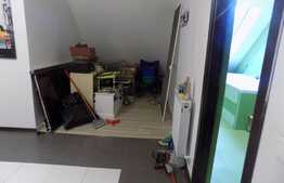 Apartament de vanzare, 2 camere, 68 mp, loc de parcare, zona strazii Porii!