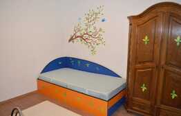 Apartament 3 camere, 80 mp, decomandat, zona Farmec!