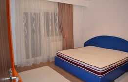 Apartament 3 camere, 80 mp, decomandat, zona Farmec!