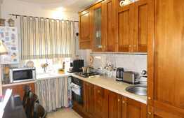 Apartament 3 camere, parcare, mobilat modern, zona strazii Campului