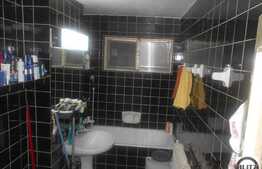 Apartament de vanzare cu 4 camere, mobilat si utilat in zona Donath