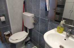 De vanzare apartament cu 2 camere, 48 mp, terasa de 10 mp! Parcare! Zona Terra!