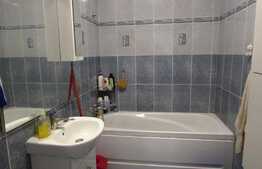 De vanzare apartament cu 2 camere, 48 mp, terasa de 10 mp! Parcare! Zona Terra!