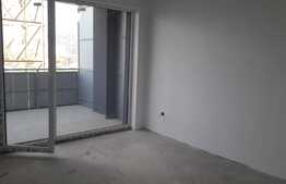 2 camere, 50 mp, semifinisat, terasa 27 mp, parcare, zona Terapia