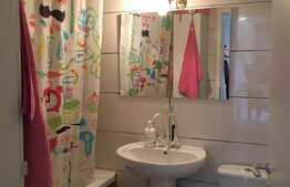 Apartament 3 camere, 57 mp, terasa de 16 mp, parcare, zona Kaufland