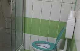 Casa de vacanta cu acces la lacul Tarnita