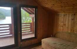 Casa de vacanta cu acces la lacul Tarnita