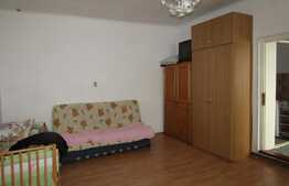 Casa individuala 70 mp, teren 348 mp, zona Iulius Mall