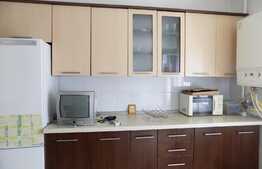 Apartament 2 camere, 55 mp, decomandat, zona strazii Bucuresti
