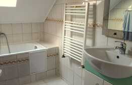 Apartament 2 camere, 75 mp, parcare, zona strazii Bucovina