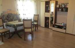 Apartament 3 camere, 64 mp, decomandat, parcare, zona Minerva
