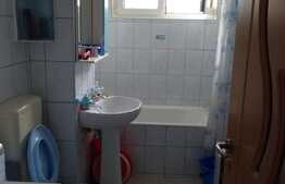 De vanzare apartament 3 camere, 77 mp, boxa, zona strazii Grigore Alexandrescu