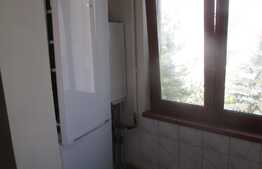 Apartament 2 camere, 60 mp, decomandat, zona strazii Lunii