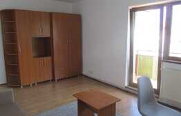 Apartament 2 camere, 60 mp, decomandat, zona strazii Lunii