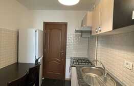 Oportunitate! Apartament 3 camere, decomandat, 57 mp, mobilat modern, zona Piata Mihai Viteazul