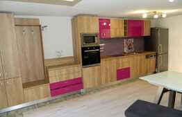  3 camere, 66 mp, imobil nou tip vila, parcare, zona UMF