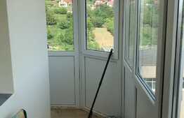 De vanzare apartament 2 camere, 46 mp, decomandate, zona Universitatii Tehnice