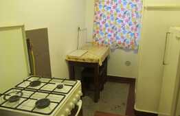 Garsoniera 32 mp, decomandat, zona strazii Horea