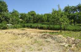 Casa de vanzare 121 mp, teren 861 mp, front 12.53 ml, zona linistita!