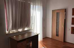 De vanzare apartament 2 camere, 42 mp, decomandat, zona Petrom