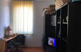 De vanzare apartament 2 camere, 42 mp, decomandat, zona Petrom