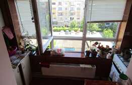 Apartament 2 camere, 50 mp, decomandat, boxa, zona strazii Dunarii