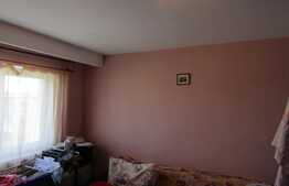 Apartament 2 camere, 50 mp, decomandat, boxa, zona strazii Dunarii