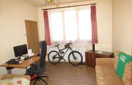 Garsoniera, 35 mp, decomandata, zona strazii Traian