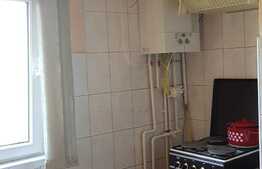 Apartament 3 camere, 65 mp, decomandat, zona strazii Plopilor