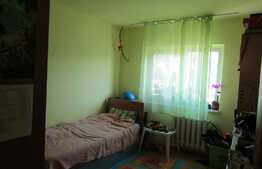 Apartament 3 camere, 64.8 mp, decomandat, parcare, boxa, zona strazii Meteor