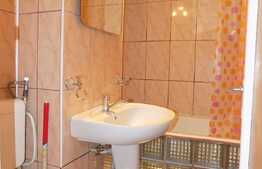 Apartament 2 camere, 40 mp, decomandat, zona strazii Clabucet