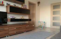 Apartament 3 camere, 65 mp, zona strazii Donath