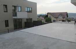 Apartament 2 camere, 38 mp, terasa 35 mp, parcare, zona Grand Hotel Italia